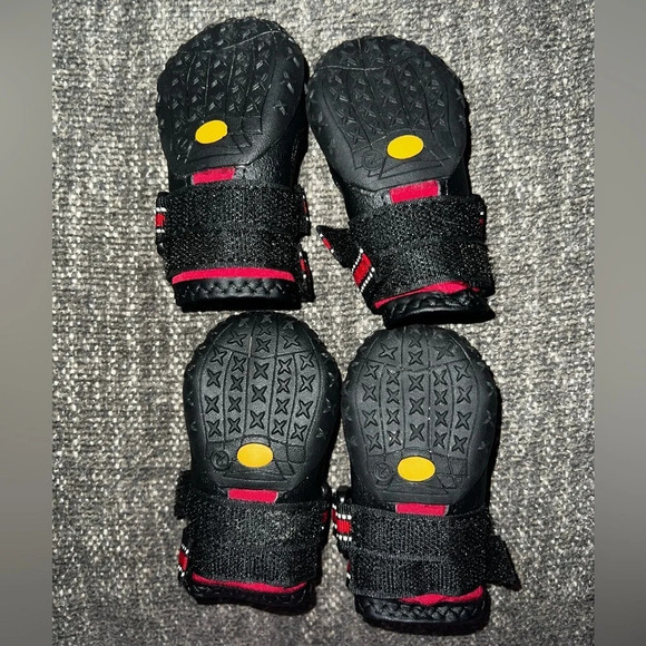 NWT Non-Slip, Waterproof Dog Booties - Picture 4 of 11